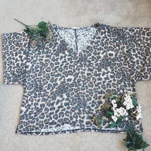 Leopard oversized top